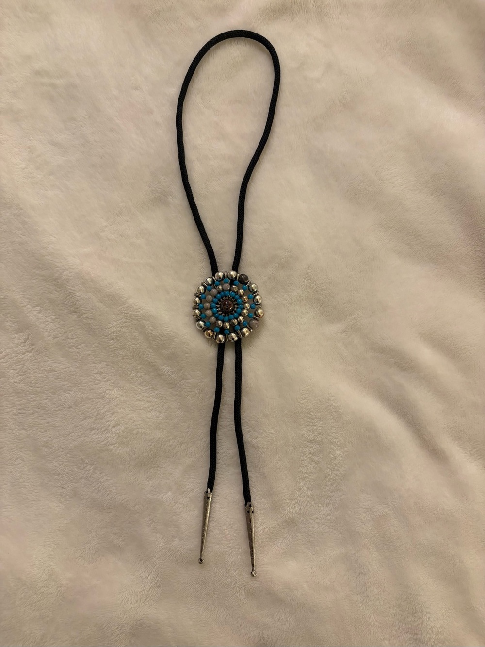 Vintage Southwestern Bobby Pin Beaded Turquoise Silver Bolo Tie